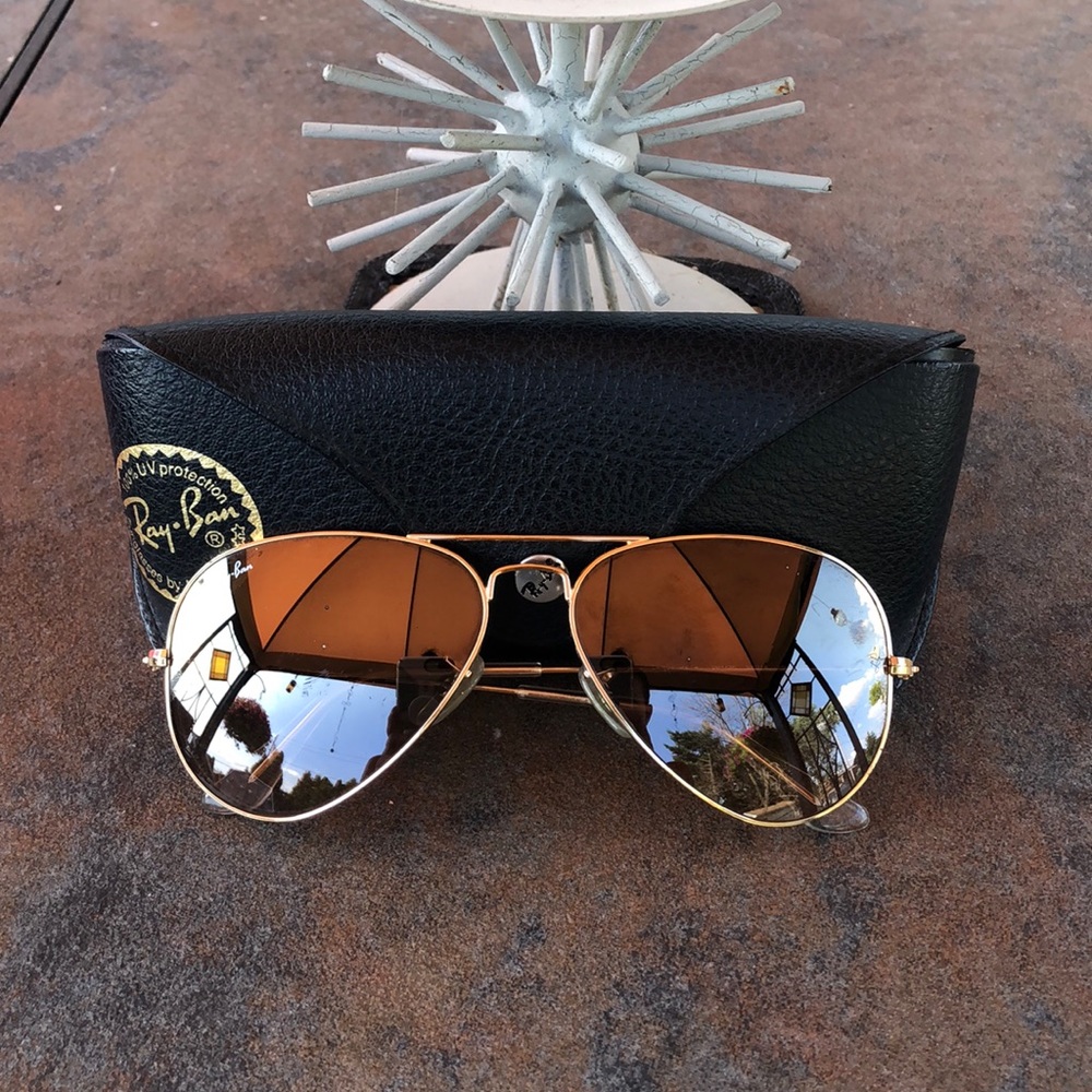 Ray Ban Aviator Sunglasses Gold Metal